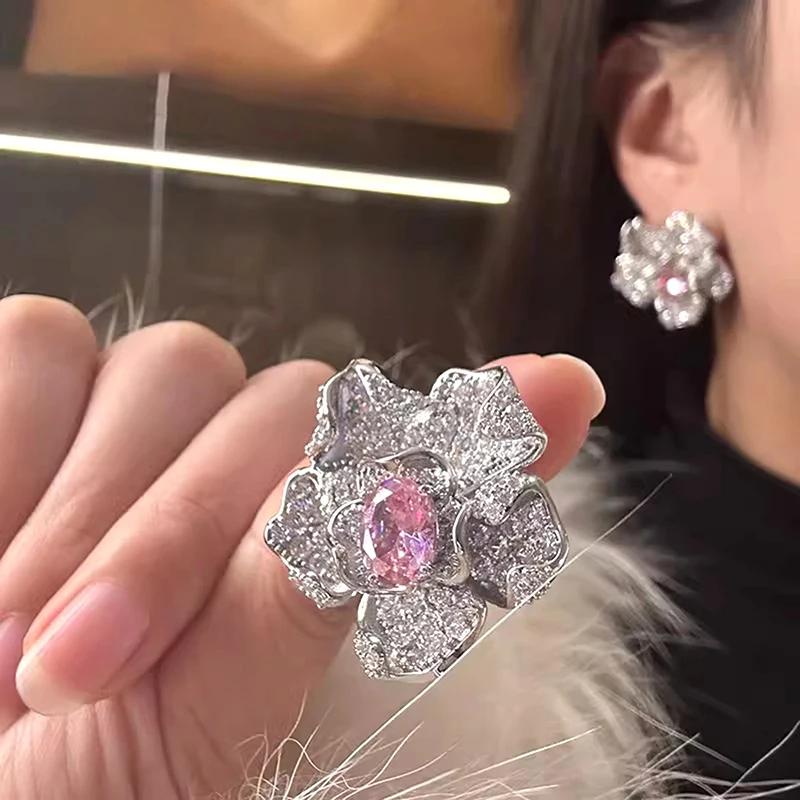 

Huitan Aesthetic Flower Stud Earrings with Pink Oval CZ Exquisite Accessories for Women Wedding Party Fancy Gift Fashion Zircon