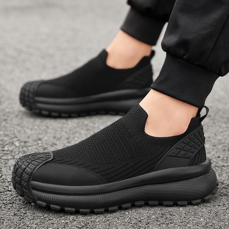 Men's Lightweight Knit Stretch Slip-On Breathable Board Shoes, Versatile Sports Casual Comfortable Thick-Soled Trendy Footwear.