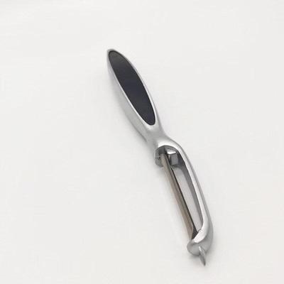 Zinc Alloy Vegetable and Fruit Peeler Set