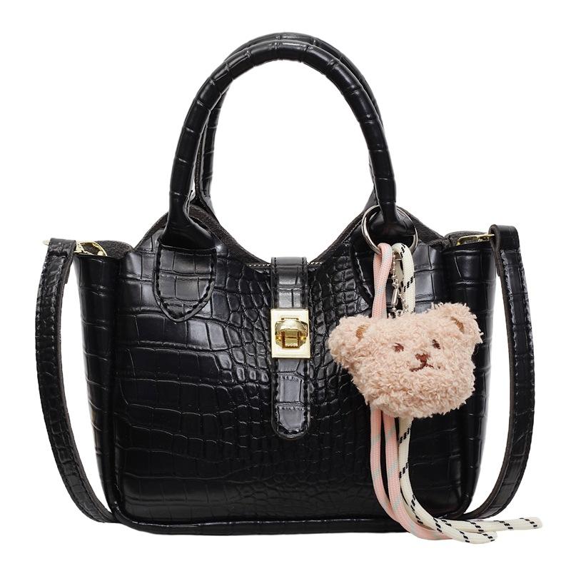 Fashion Versatile Handbag New Shoulder Messenger Bag