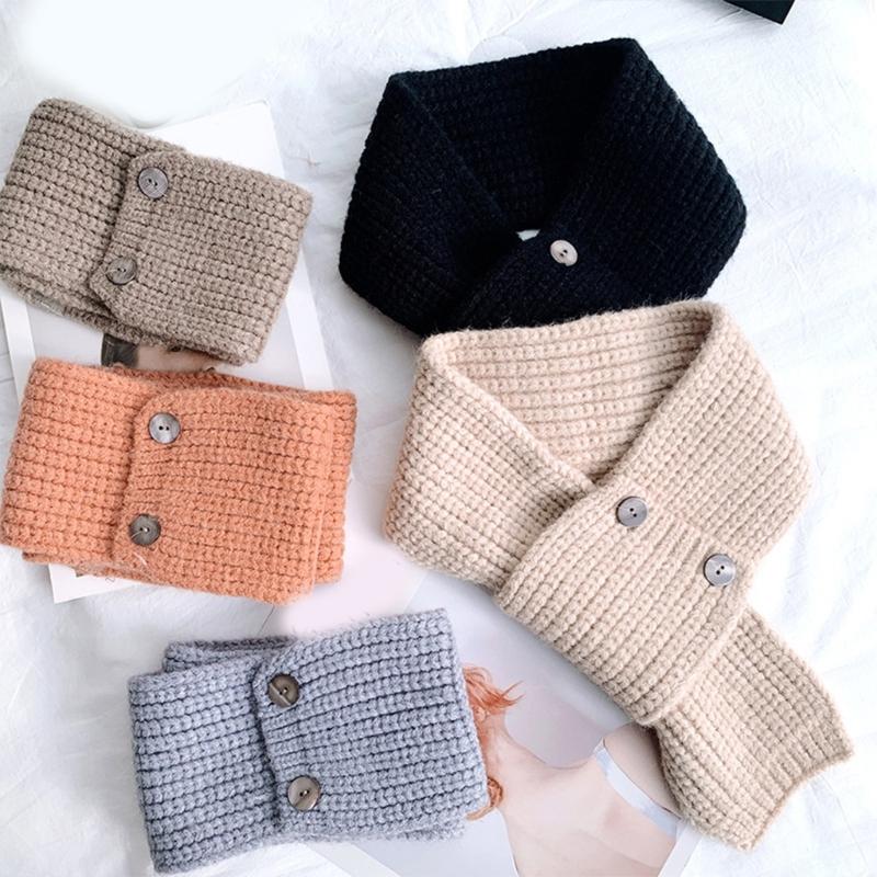 Solid Color Knitted Scarf with Button Closure Fashion Crossed Neck Gaiter Outdoor Neck Wrap Accessory for Winter Warmth