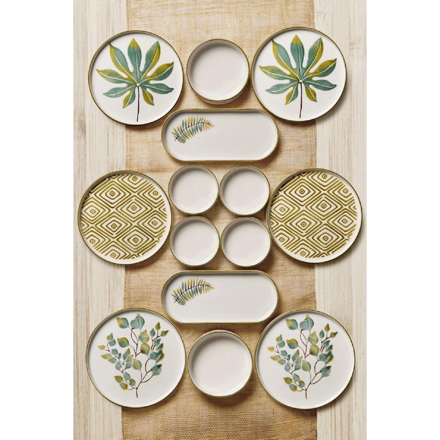 

Штабелируемый осенне-весенний набор для завтрака из 14 предметов на 6 человек — роскошный презентационный набор для завтрака