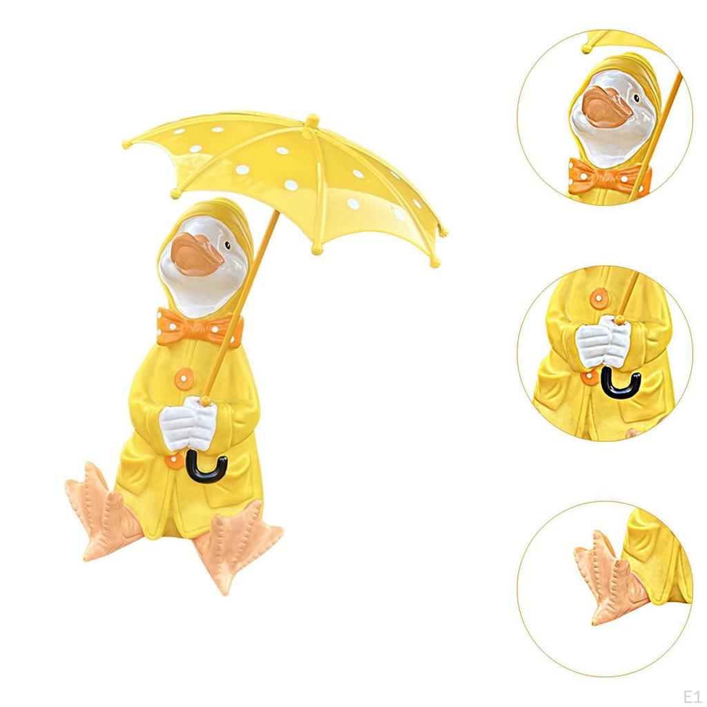 Duck Holding Umbrella Statue Resin Figurine Creative Collectible Craft Garden Decoration Animal