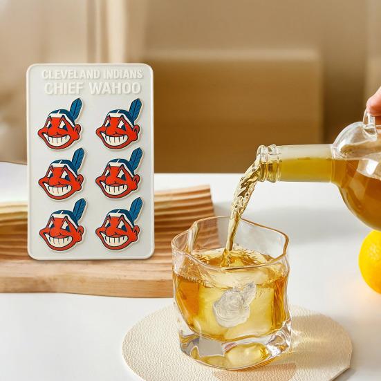 Ice Cube Mold 6-Cavity Silicone Tray Fun Indian Chief Design Beverage Ice Maker for Whiskey Tea Coffee