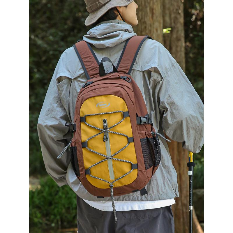 Casual backpack for women 2025 summer new large-capacity hiking bag, short-distance travel backpack for men