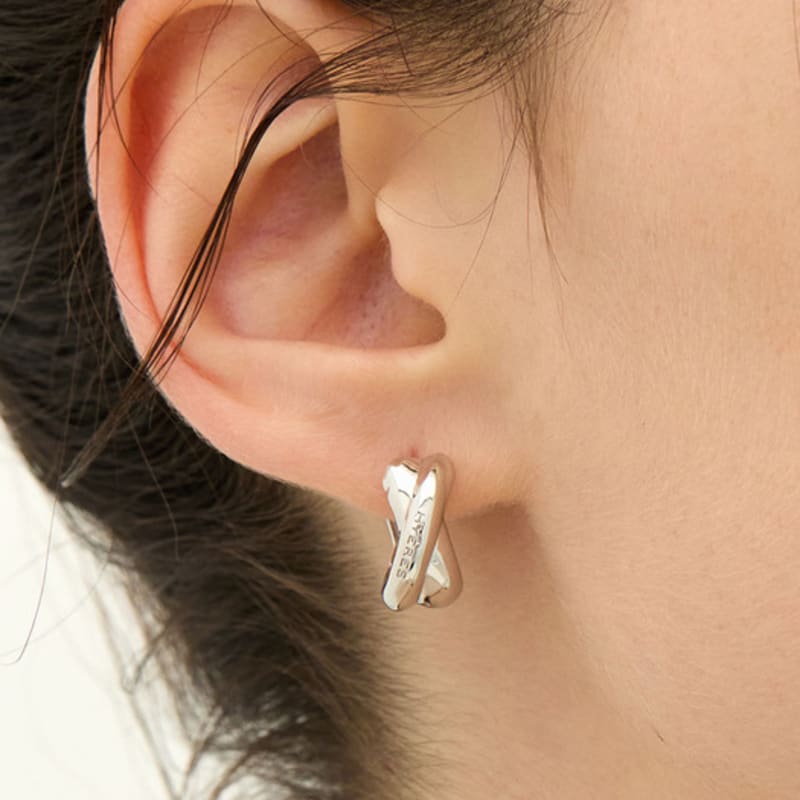 Hyeres-lor Subni Silver (W) Twist Chunky One-Touch Earrings HL6E49646W9XXX