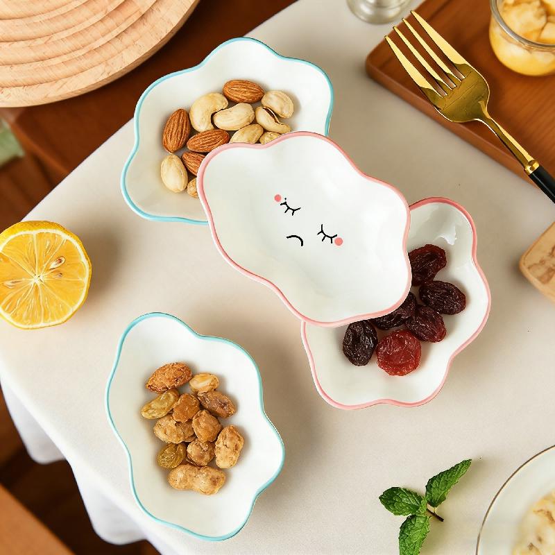 New Cute Cloud-Shaped Ceramic Dishes Small Sauce Bowls for Hot Pot Salad Soy Sauce Dipping Plates for Kitchen Dessert
