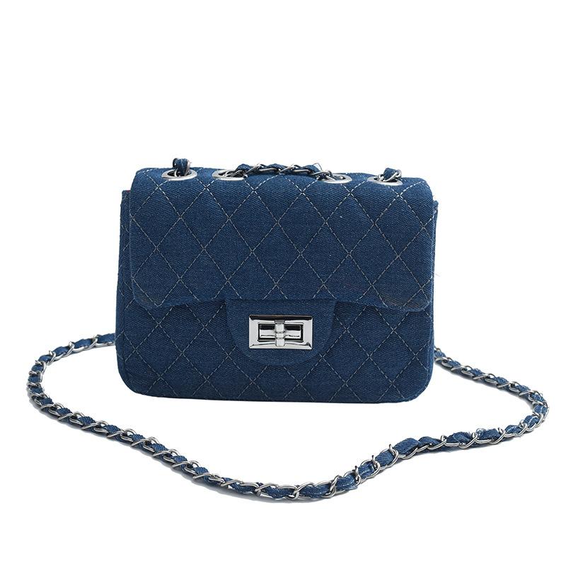 Women's bag 2026 summer new popular versatile diamond embroidered thread chain messenger bag fashionable shoulder Korean small square bag