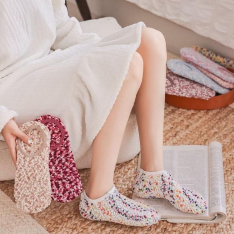 Autumn and Winter Dot-yarn Shallow-mouthed Women's Socks, Anti-slip, Thickened and Warm Home Yoga Socks, Large-sized Floor Socks