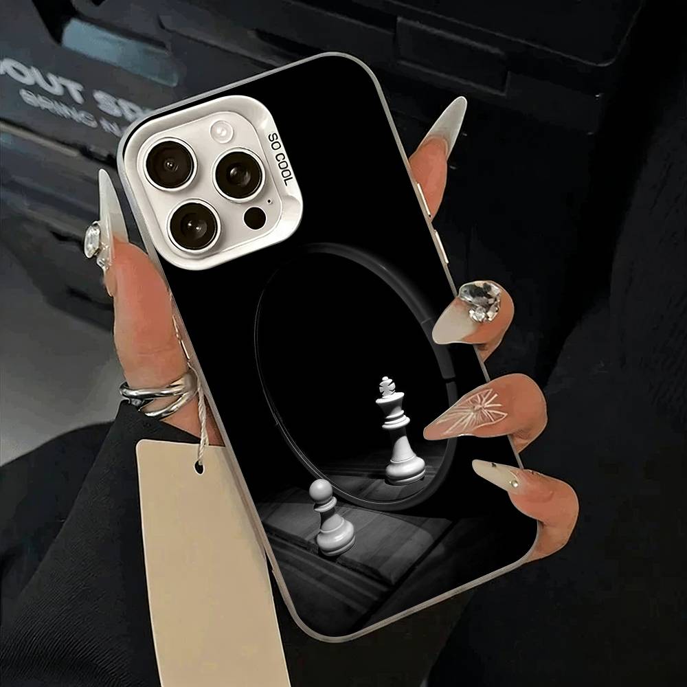 Cool- Chess Art  Phone Case For iPhone 11 12 13 14 15 16Pro Max Plus white Sliver  Phone Cover