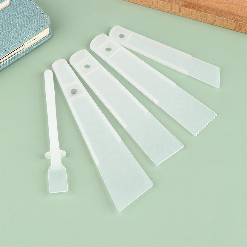 Hot Sale 5 PCS 15/30/40mm Leather Scraper Gumming Board DIY Handmade Leather Tools PP Practical Gluing Leather Accessories