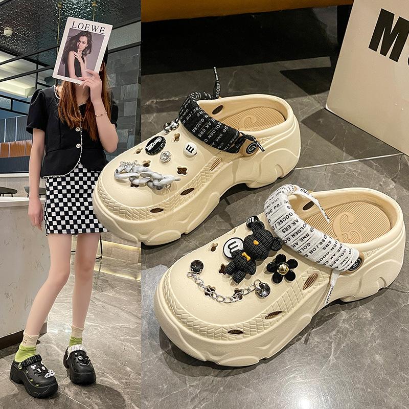 Thick-Soled Clog Shoes for Women Summer Ins Trend Closed-Toe Non-Slip Cartoon Shoes Outdoor Height-Increasing Beach Slippers
