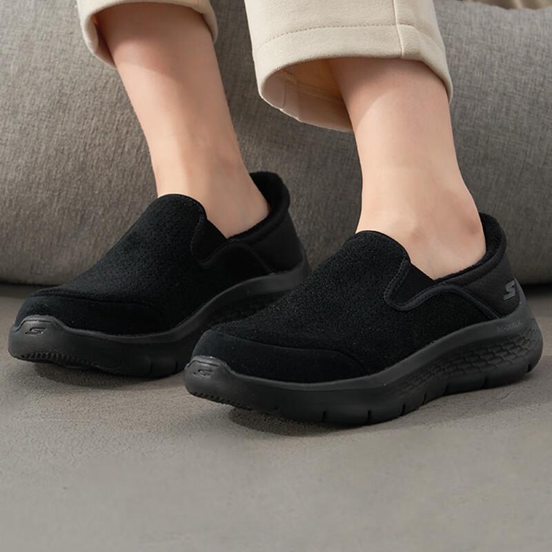 Skechers Women s Winter Plush Lined Casual Walking Shoes 7