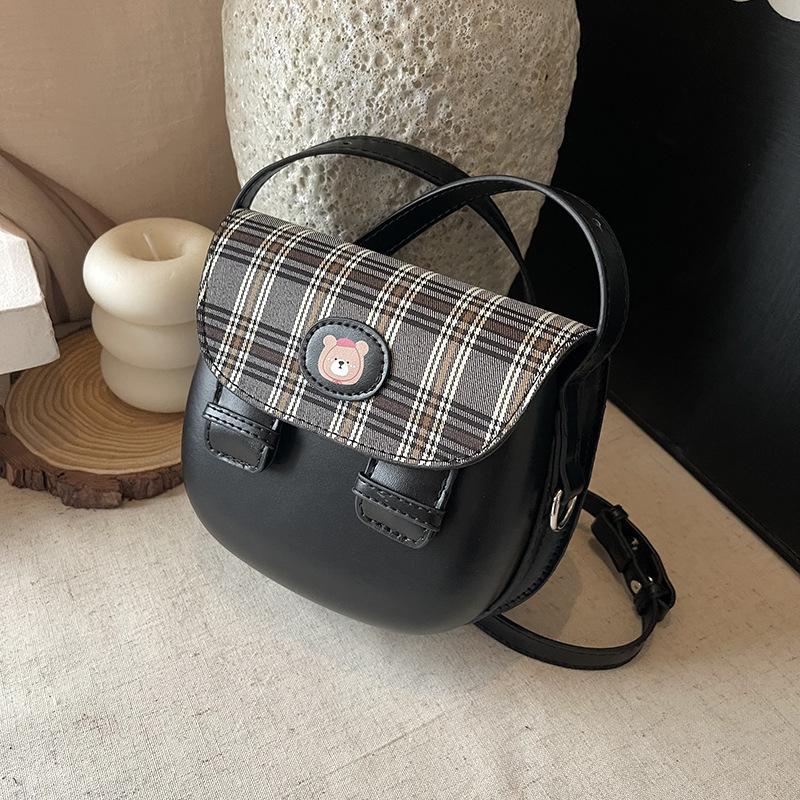 Nischen-Kontrastfarben-Tasche Damen neue Herbst-Retro-vielseitige Umhängetasche exquisite Satteltasche