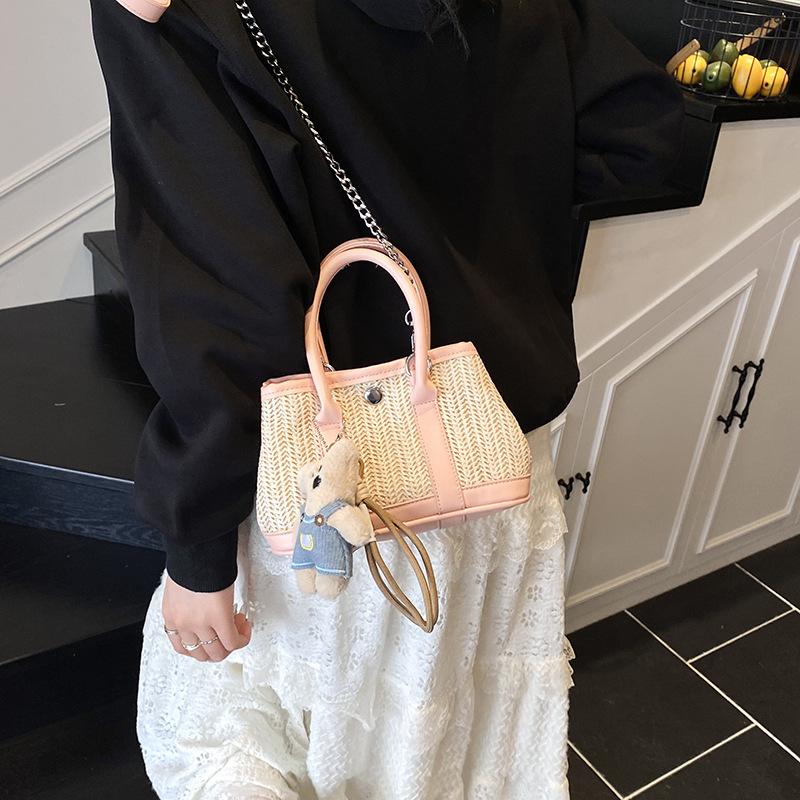 Fashion Handbag Women's New Versatile Casual Large-capacity Shoulder Messenger Bag