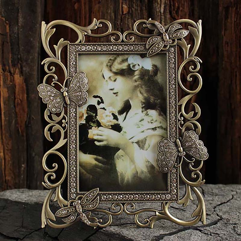 

Цинковый материал фоторамка для украшения гостиной, креативный держатель для фото, бронзовый металл 6 inch 16cmX20.5cm