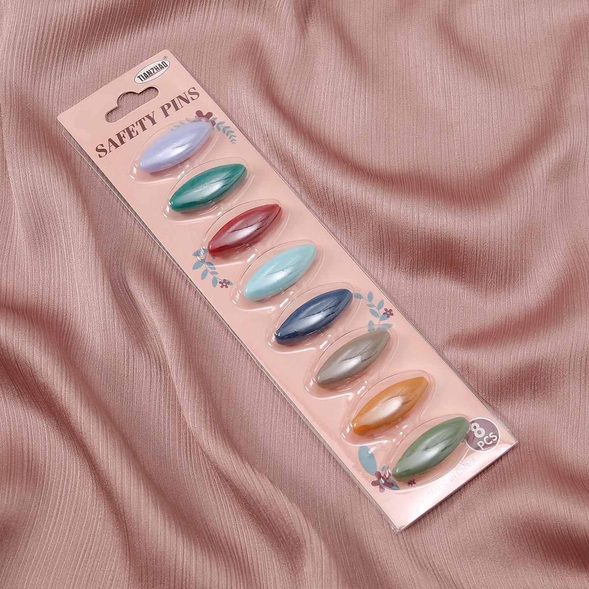 

Pack of 8 Multi-color Safety Pins with Plastic Heads for Scarves and Card Packaging