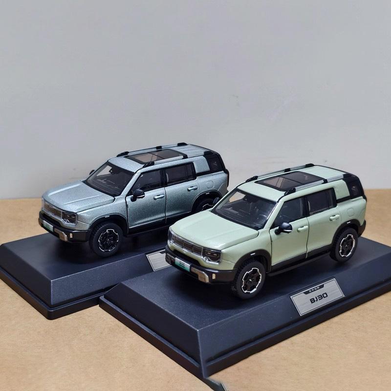 1: 43 Original Beijing BJ30 BJ40 BJ60 Car Model New SUV Simulation Alloy Car Model Collection Gift Toy