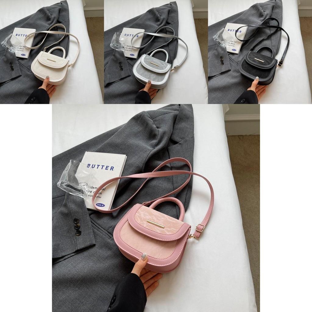 Trendy New Arrival Black Pu Saddle Bag Stylish Shoulder Bag For Everyday Use