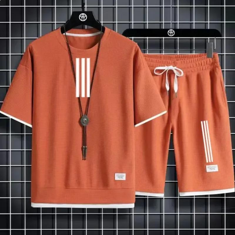 Adida Chándales de Hombre Nuevo Trajes de 2 Piezas de Manga Corta Camiseta Estampada + Pantalones de Chándal Conjuntos Ropa Deportiva Casual de Verano para Estudiantes