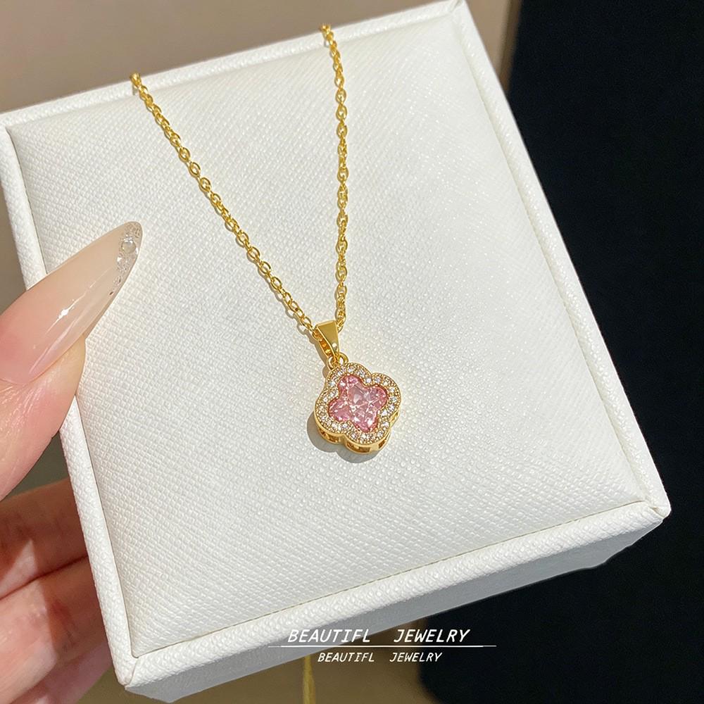 18K Gold Titanium Rhombus Clavicle Chain Necklace - Women’s Trendy Geometric Choker Pendant