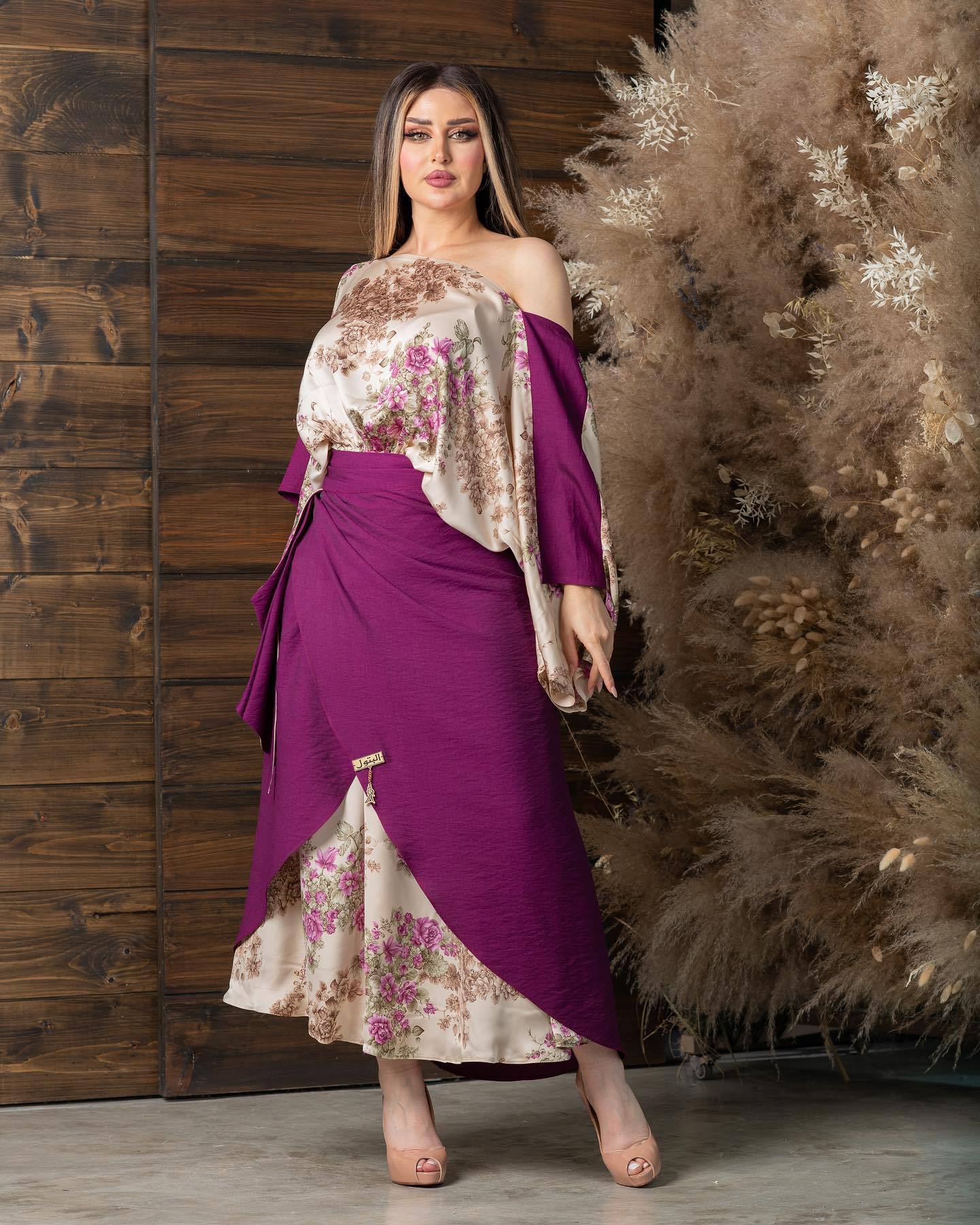 

2025 весна и лето женская одежда сексуальное платье-фартук с принтом маятник комплект из двух предметов XXL фиолетовый