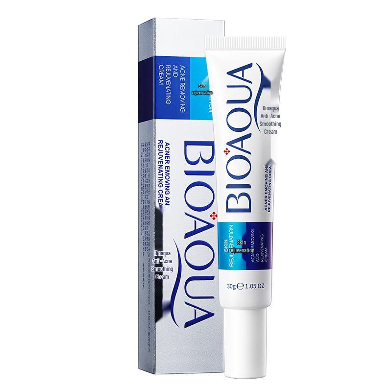 BIOAQUA Увлажняющий крем против акне: Устраняет акне, удаляет черные точки, сужает поры, увлажняет для более здоровой кожи.