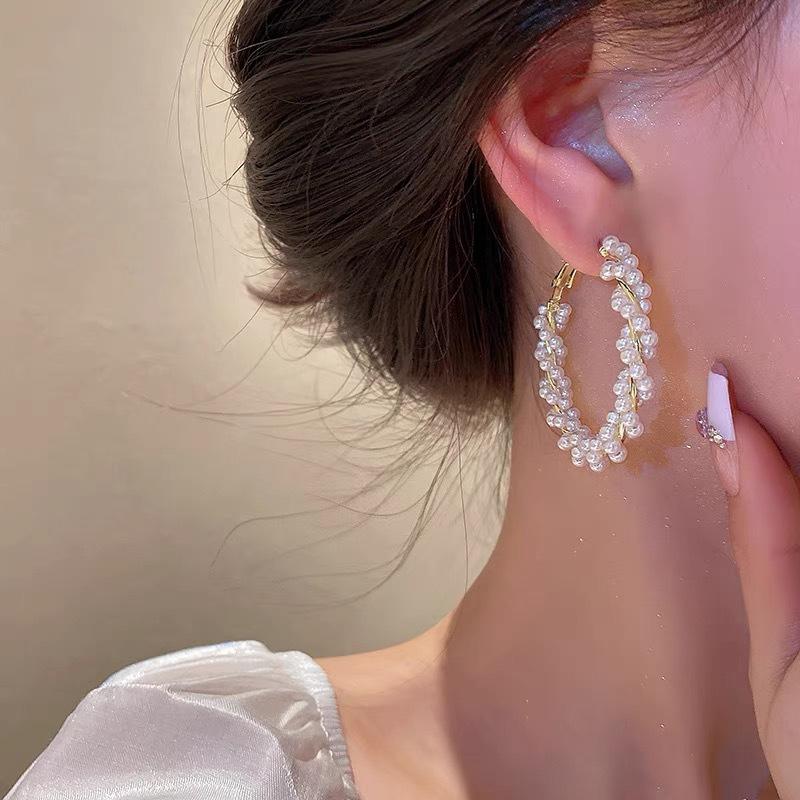1Pair Fashion Temperament Pearls Round Earrings For Women Girls Simple Elegant Personalized Earrings Daily Accessories Gifts