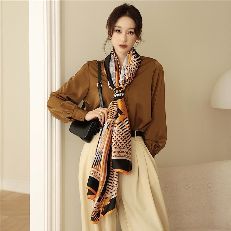 Elegant temperament ladies air-conditioning long shawl fashion colour blocking thin section holiday silk scarf scarf