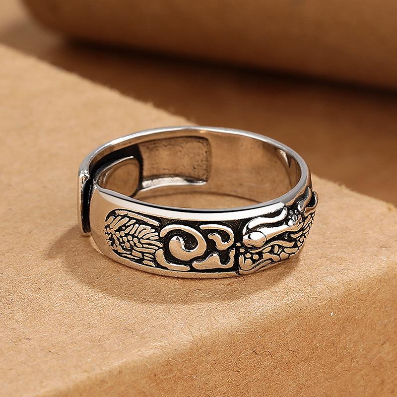 Pierścionek Retro State Chaoxiang Smok Męski i Damski Rzemiosło Moda Kreatywny Smok Tytanowa Stal Otwarty Regulowany Pierścionek