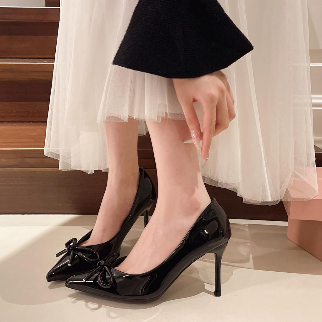 Fashion Sweet Bowknot Decoration Patent Leather Slip On Pumps Women 2025 Autumn Pointed Toe High Heel Pumps Fashion Party Dress Shoes