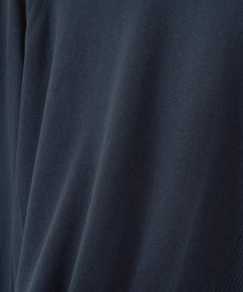 ANOTHER OFFICE Whole Garment Crew-Neck Knit (Indigo Blue)