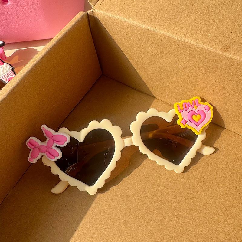 

2026 Novelty Bubble Square Sunglasses for Kids Rhinestone Studded Fun Party Eyewear Perfect for Birthday Gifts & Props KJ276
