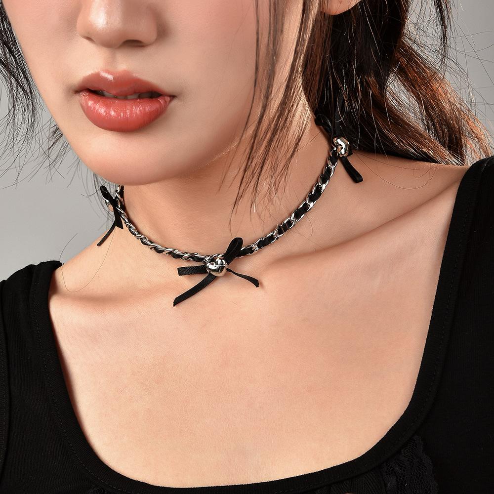Love Bow Metal Chain Necklace Women'S 2024Chocker Neck Chain Leather Butterfly