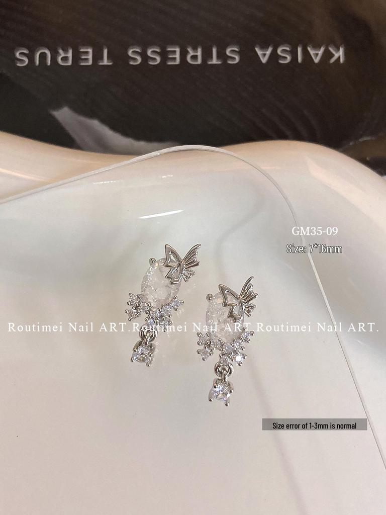 Luxury Zircon Bow Heart Pendant Nail Art Rhinestones – Exquisite, Shiny, and Elegant