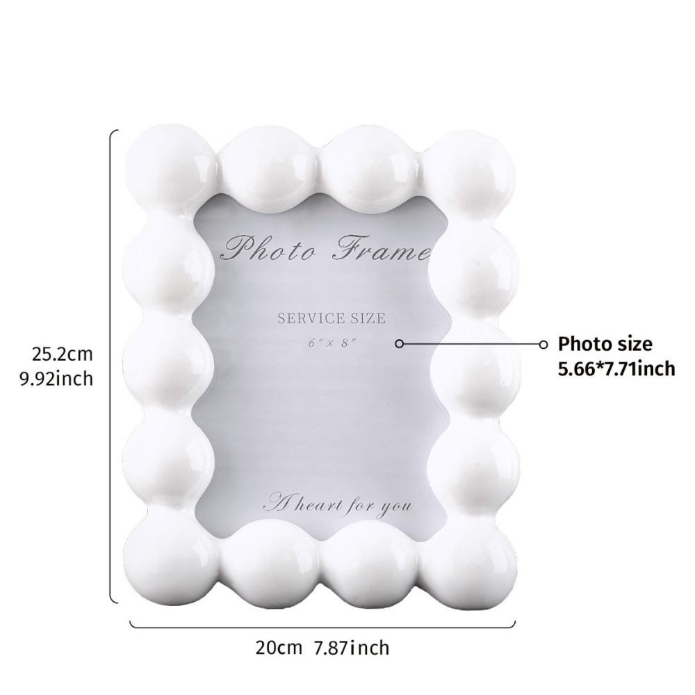 

Exquisite Round Ball Border Frame 8 Inch Picture Frame Ornaments Resin Photo Frame Office Desk
