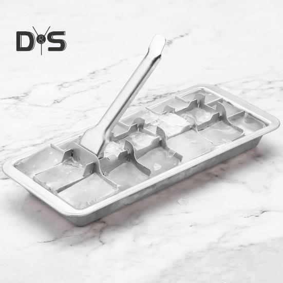 Eiswürfelschalen aus Edelstahl, Eiswürfelform mit 18 Schlitzen und leicht zu lösendem Griff, abnehmbarer Eisbereiter für Bars und Küchen