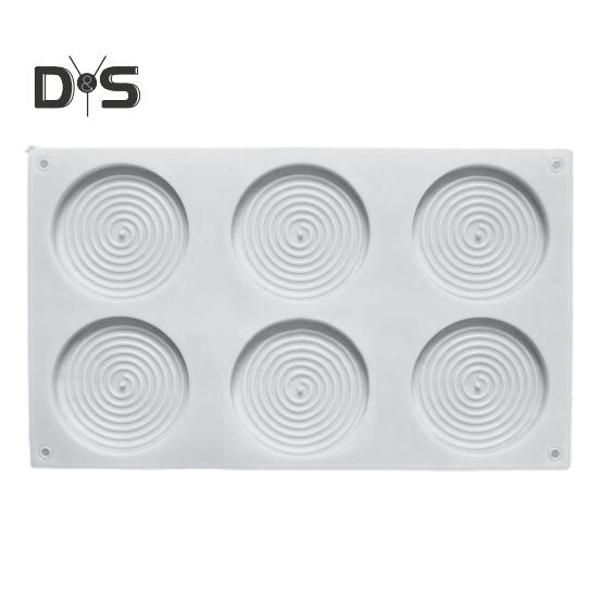 

Многоразовая форма для шоколада, мягкая полезная форма для торта с шестью гравитациями 1pc белый