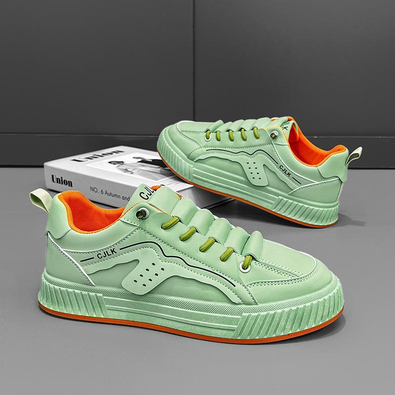 Men's Shoes Summer Low Cut Versatile Leather Surface Lightweight Board Shoes Comfortable Soft Sole Sports and Leisure Shoes