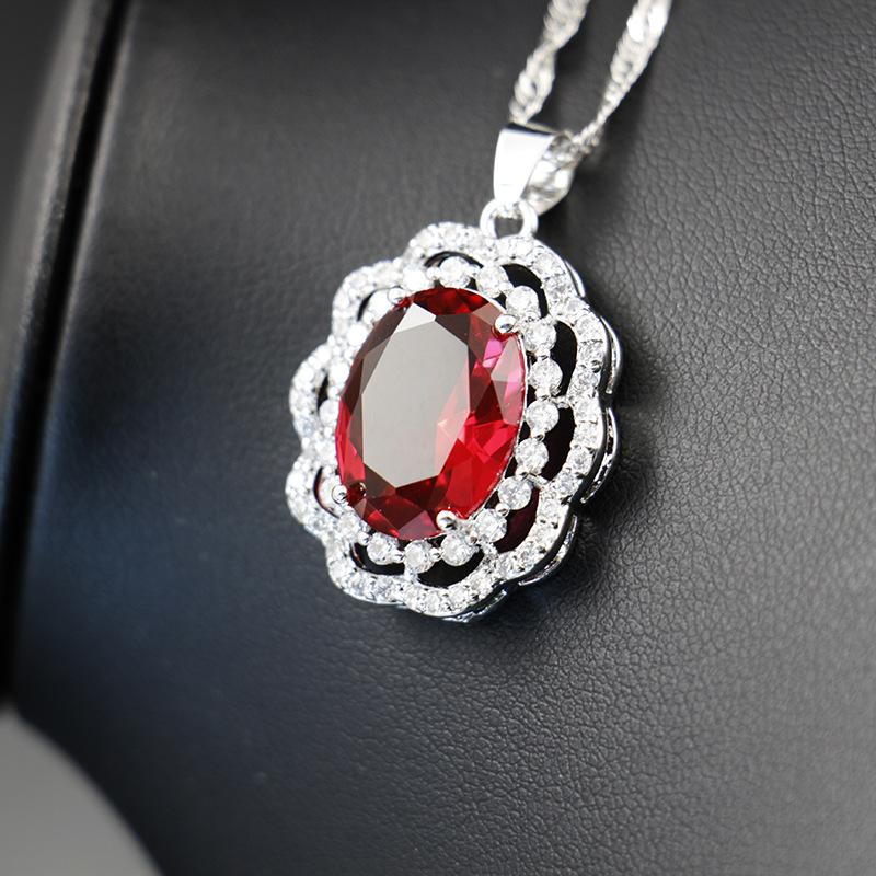 Oval Zircon Necklace Women'S, Versatile High-End Sense Matching Chain Women'S Large Gemstone Pendant