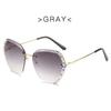 Classic Vintage Fashion Oversized Rimless Sunglasses for Women Famous Luxurious Brand Design Sexy Diamond Square Shape Sun Eyeglasses For Female