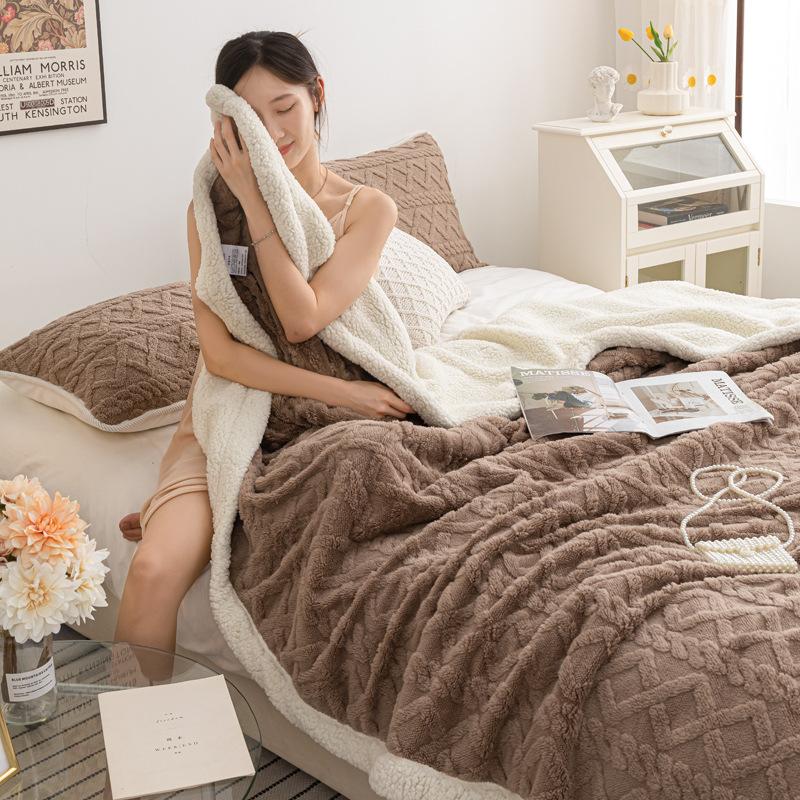 

Зимний утолщенный флисовый чехол на диван из овечьей шерсти, накидка для сна в офисе, одеяло для четырех сезонов 70*100cm кофейный