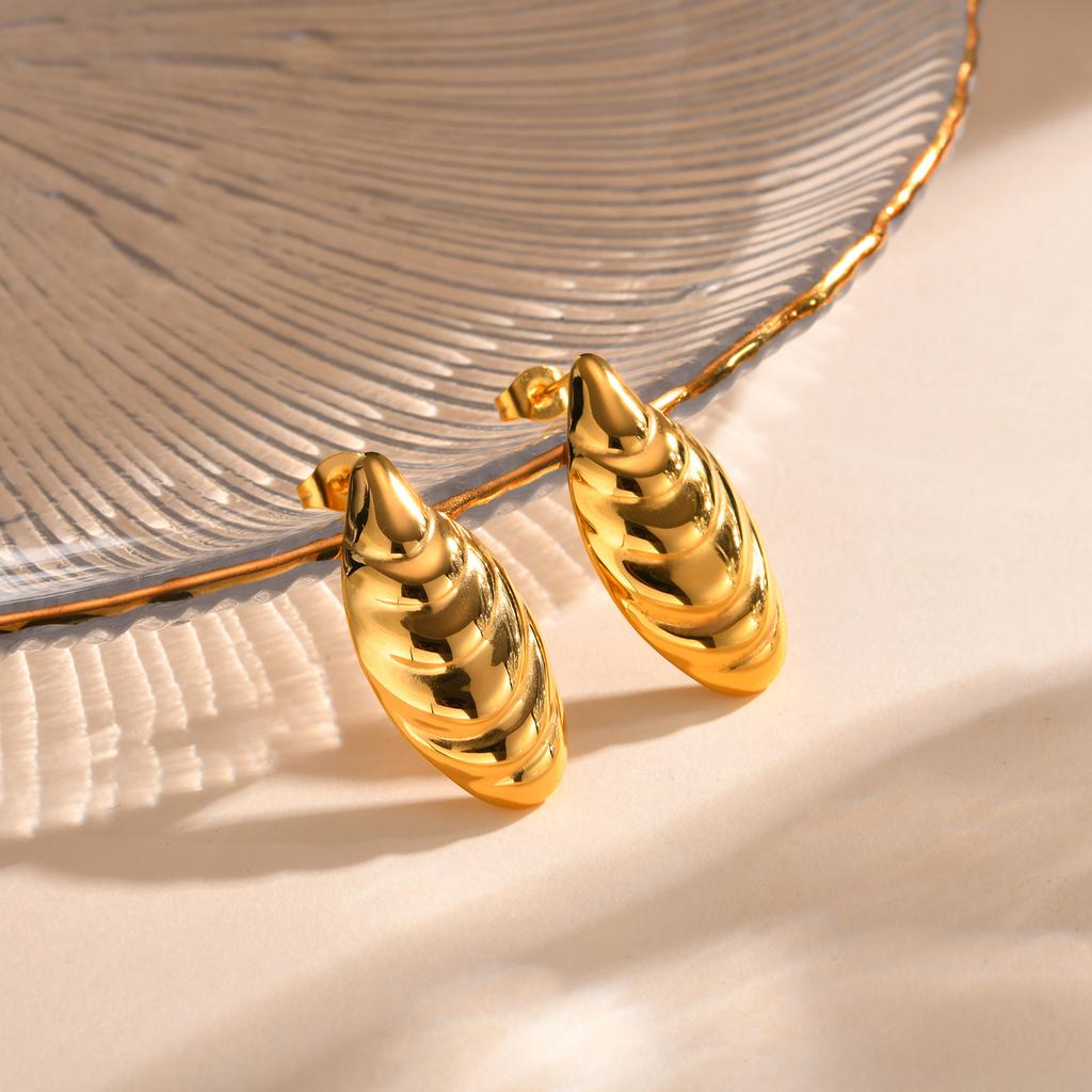 Stainless Steel Earrings Braided Heart-shaped Irregular Geometry Earring for Women Hypoallergenic Light Luxury Jewelry