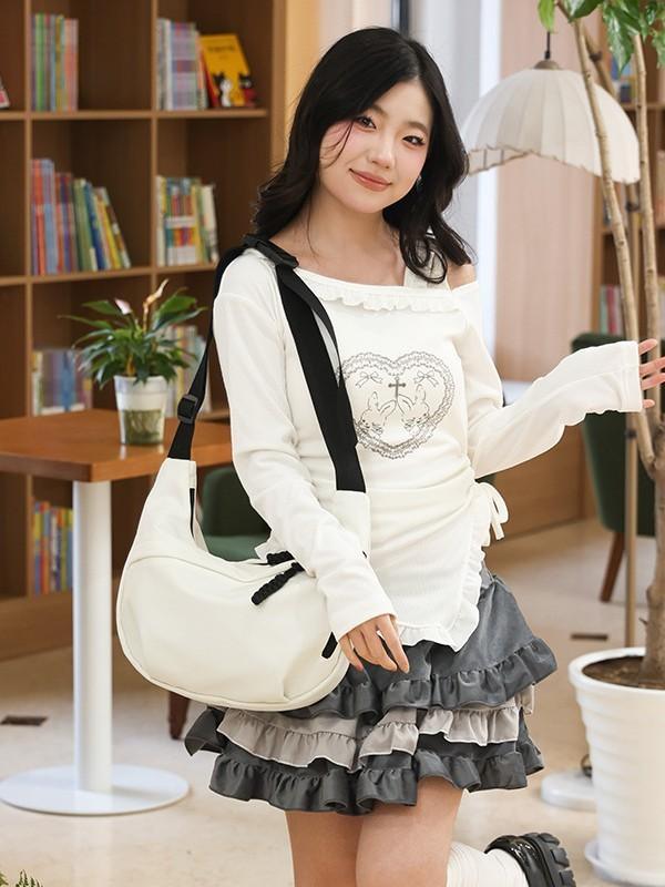 Crossbody Bag For Women With Nylon Material And Zipper Closure For Daily Use