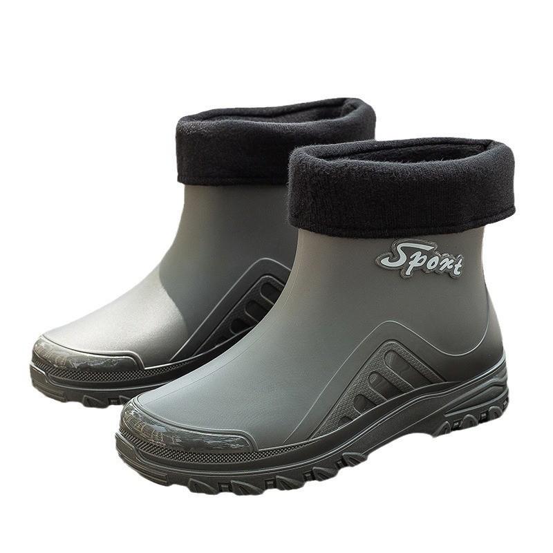 Fashion rain shoes men's short waterproof shoes fleece warm kitchen fishing non-slip rubber shoes fashion