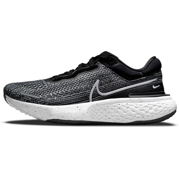 

Nike ZoomX Invincible Run Flyknit Oreo 39