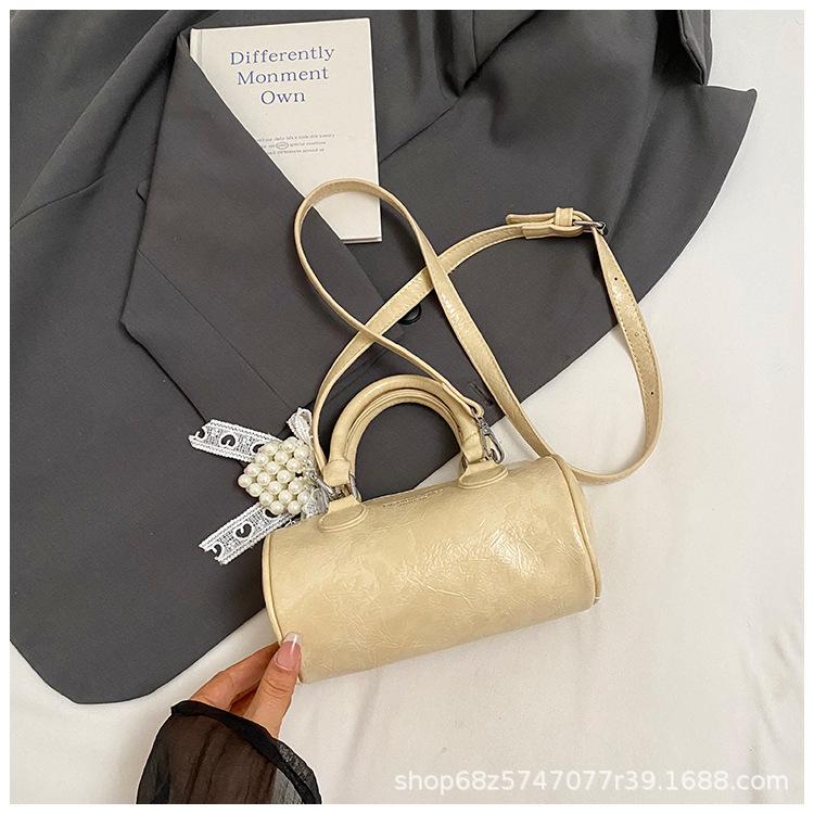This Year's Popular Small Bag Women's 2025 New Spring and Summer Versatile Messenger Bag Korean Version Handbag Pillow Bag