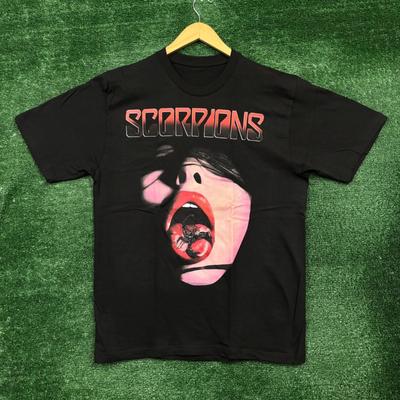 Scorpions Savage Amusement Album Heavy Metal Band Size Large Unisex T-Shirt