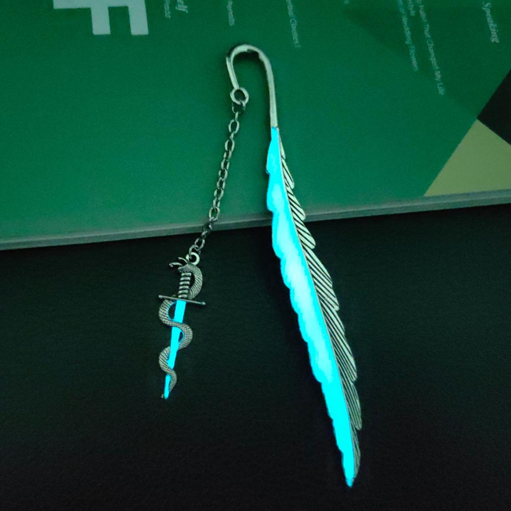 Glowing Snake Sword Bookmark: Luminous Feather Design, Retro Bao Jian Treasure Sword, Perfect for Students & Creative Minds