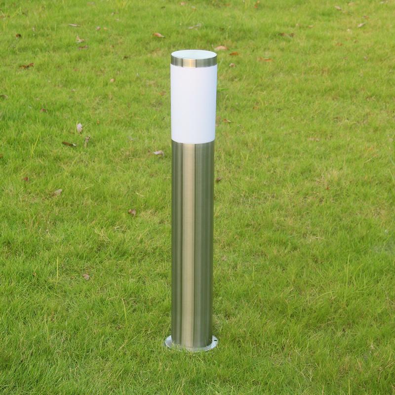 Stainless Steel LED Garden Lights - Waterproof Outdoor Cylindrical Ground Lights for Villas and Courtyards.